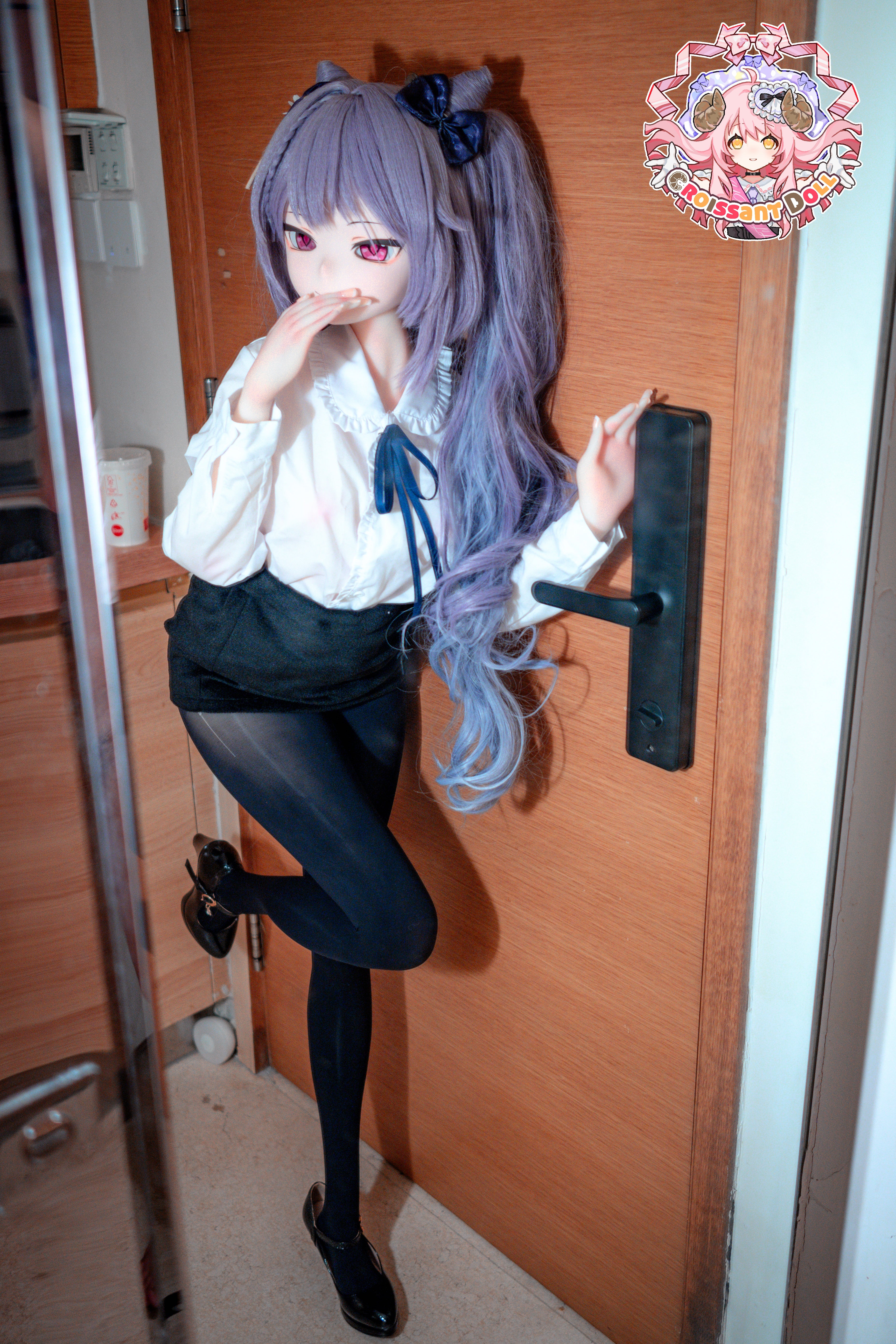Croissant Doll #B04, 155cm Love Doll – Vinyl Head, Hand-Painted Makeup, White Skin, Cosplay Style, Alluring